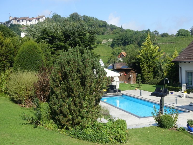 Exklusive Landhausvilla mit unverbaubarer Weitsicht